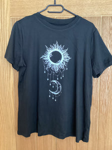 Black Sun and Moon Dream Catcher T-shirt Large, XL